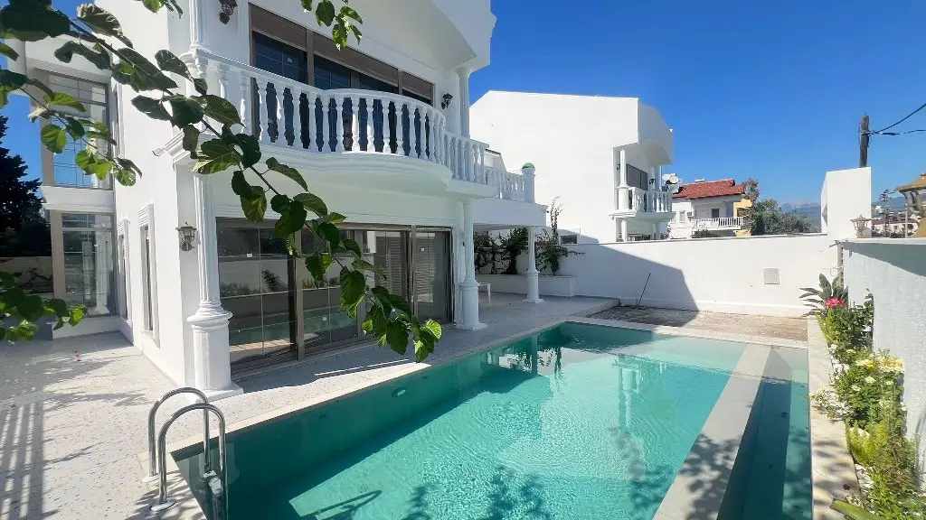 House in Babatasi